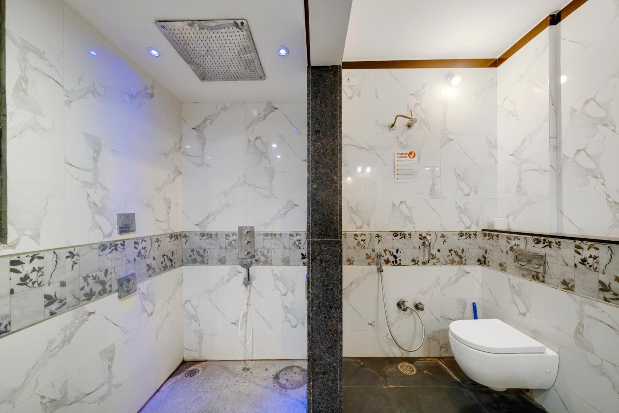 Villa Lagoon Luxe Pool Bangalore